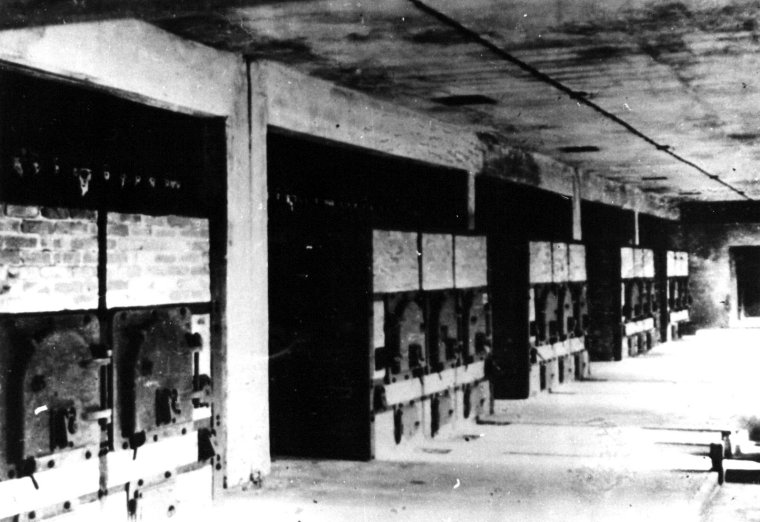 Los crematorios de Birkenau - foto del SS del a├▒o 1943